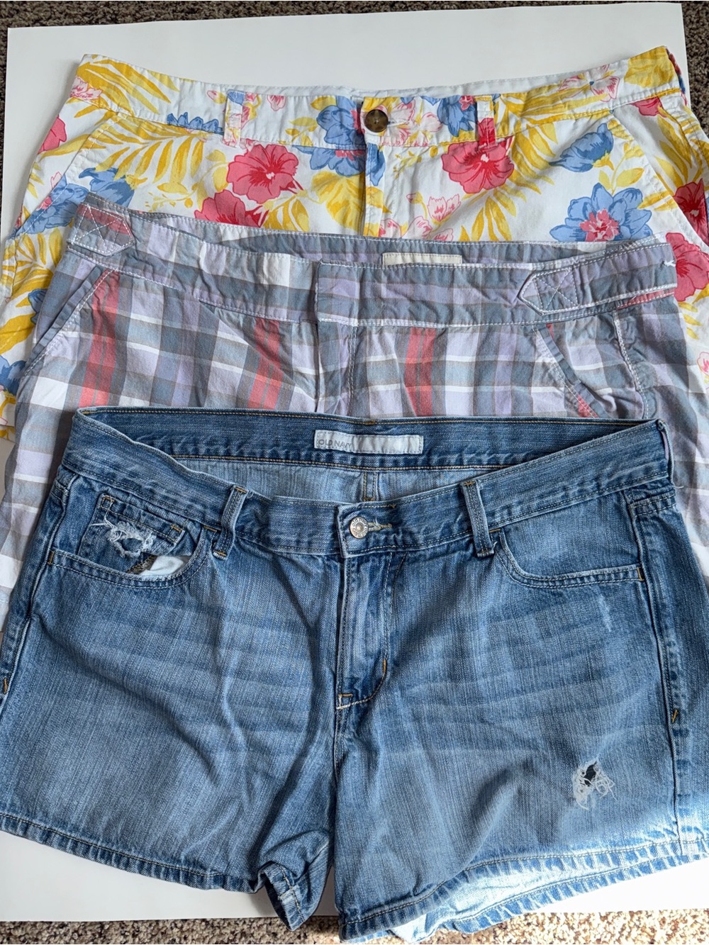 Lot of 3 Old Navy Women’s Shorts Size 14